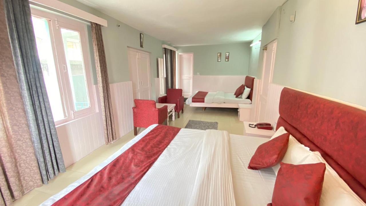 Hotel Meadows Manali Buitenkant foto