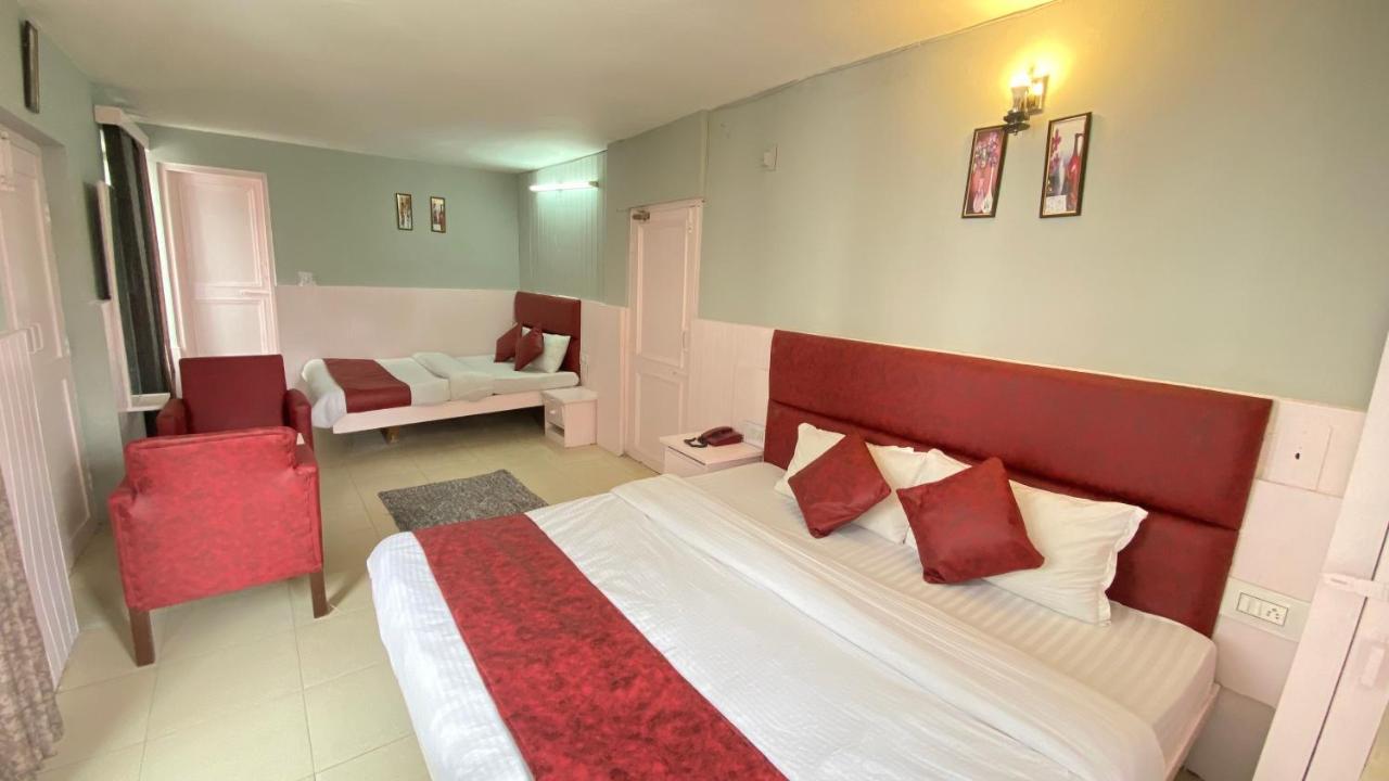 Hotel Meadows Manali Buitenkant foto