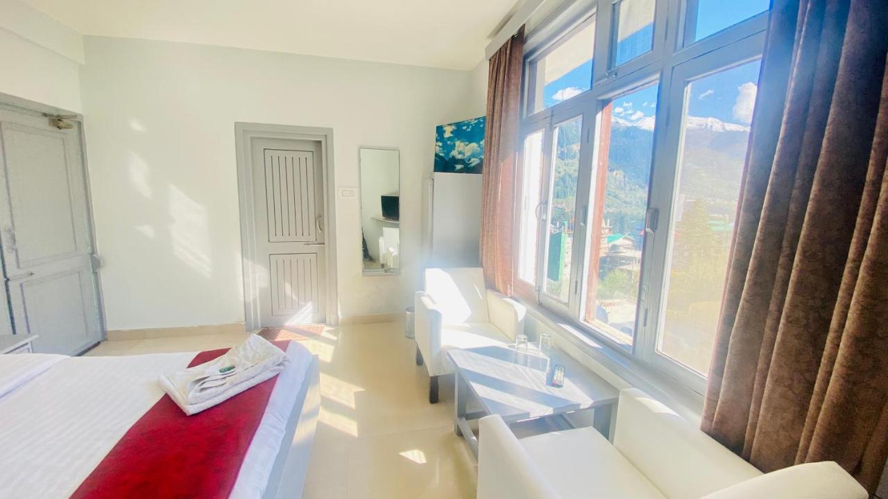 Hotel Meadows Manali Buitenkant foto